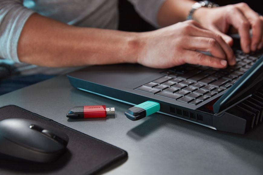 Флеш-накопичувач USB3.2 256GB Kingston DataTraveler Exodia M Black/Teal (DTXM/256GB) DTXM/256GB фото