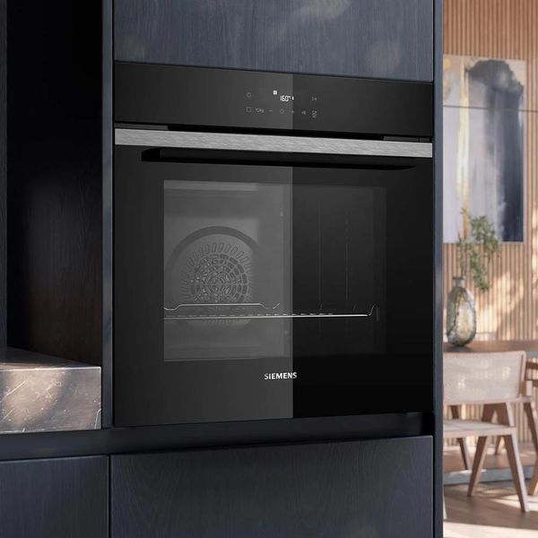 Духова шафа Bosch HBG272EB3 HBG272EB3 фото