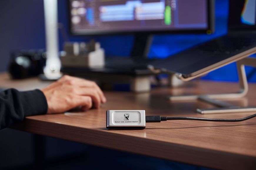 Накопичувач зовнішній SSD Portable USB 500GB Kingston XS2000 BoC Silver (SXS2000/500GA) SXS2000/500GA фото