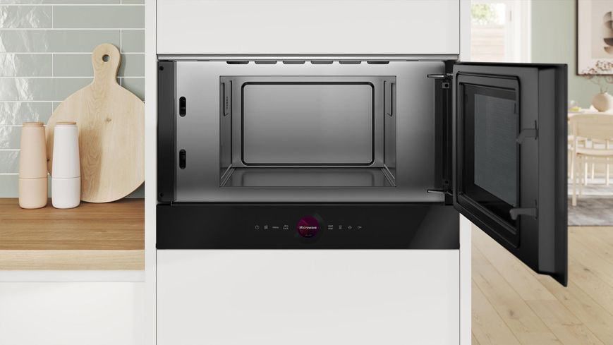 Вбудовувана мікрохвильова піч Bosch BFR7221B1 Built-in BFR7221B1 фото