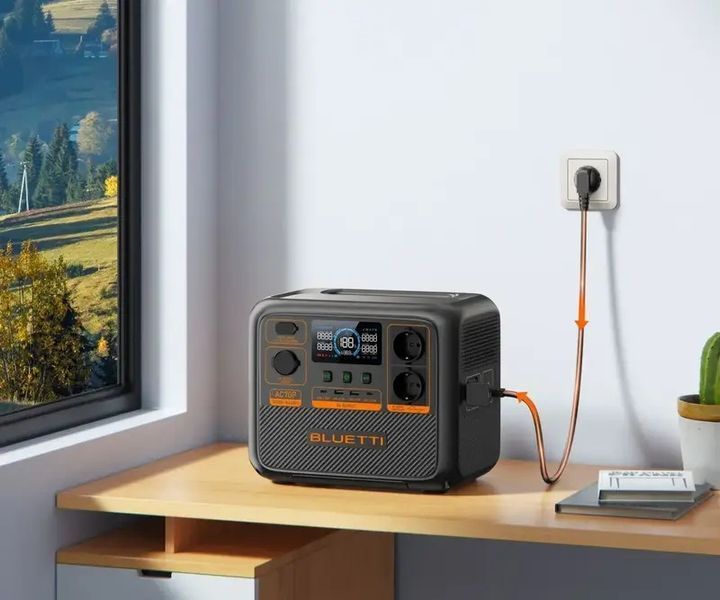 Зарядна станція Bluetti AC70P, 864Wh, 1000W, LiFePO4 AC70P фото