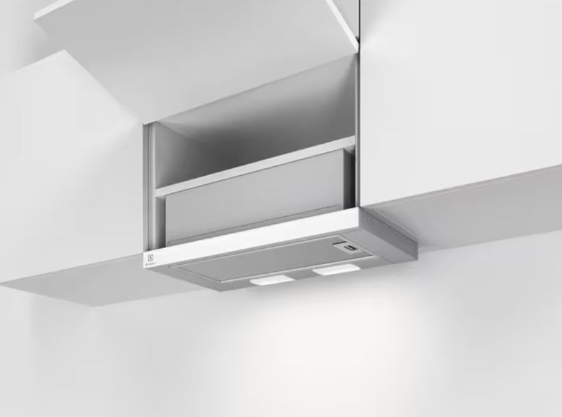 Витяжка Electrolux телескопічна, 59см, 410м.куб/год., білий LFP326FW фото