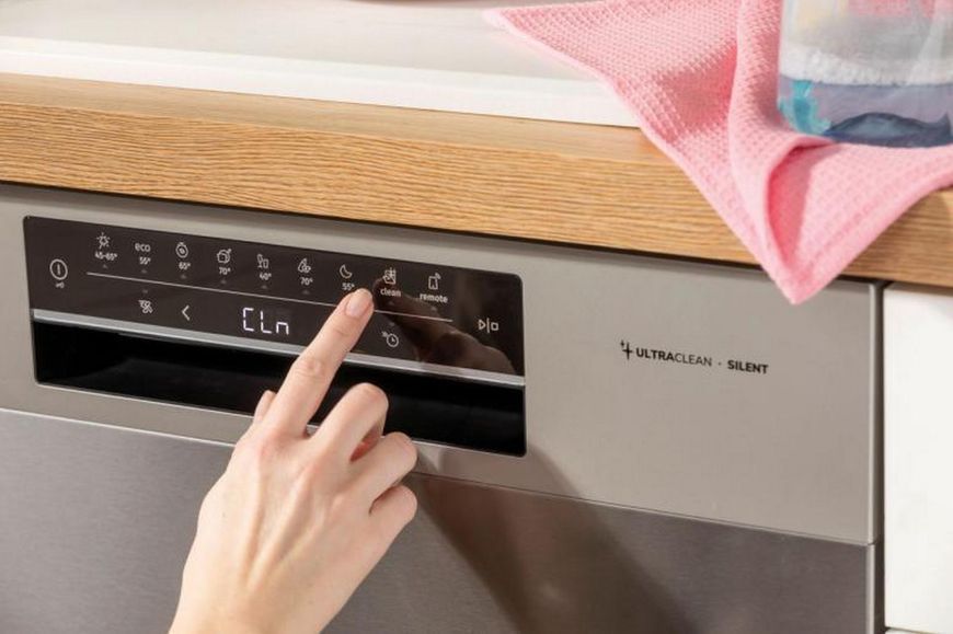 Посудомийна машина Gorenje, 16компл., A+++, 60см, дисплей, 3 кошика, AquaStop, сірий GS643D90X фото